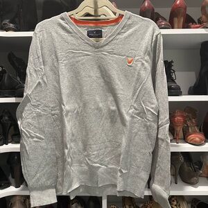 Vintage American Eagle Outfitters Gray Classic Fit Sweater